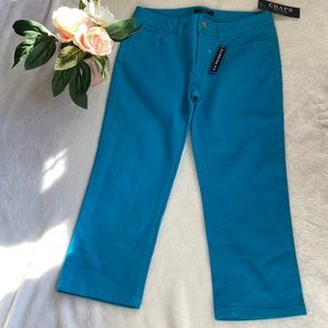 NWT CHAPS Size 2P Slimming Capris Designed To Flatter You